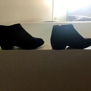 Black shoes
